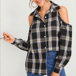 Open shoulder plaid button up- small